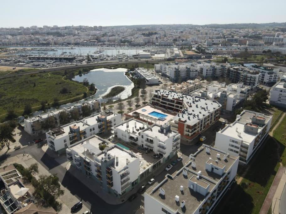 Casa Happiness, Swimming Pool, Fast Wifi, Parking Apartment Lagos Bagian luar foto