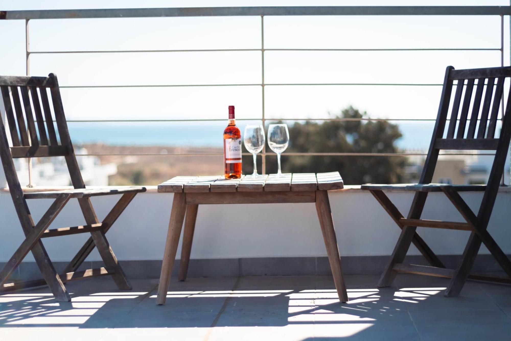 Casa Happiness, Swimming Pool, Fast Wifi, Parking Apartment Lagos Bagian luar foto